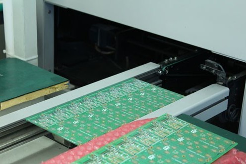 SMT貼片機(jī) SMT貼片機(jī)